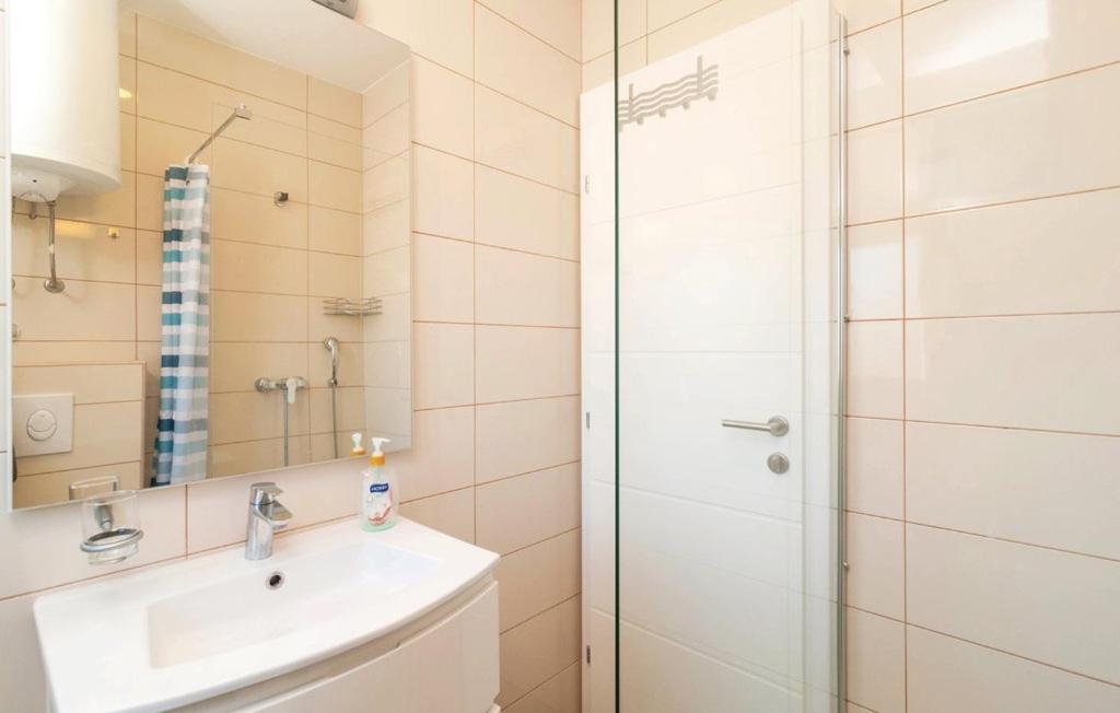 Villa Zdenka Milna  Esterno foto