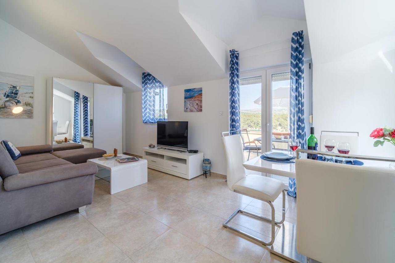 Villa Zdenka Milna  Esterno foto