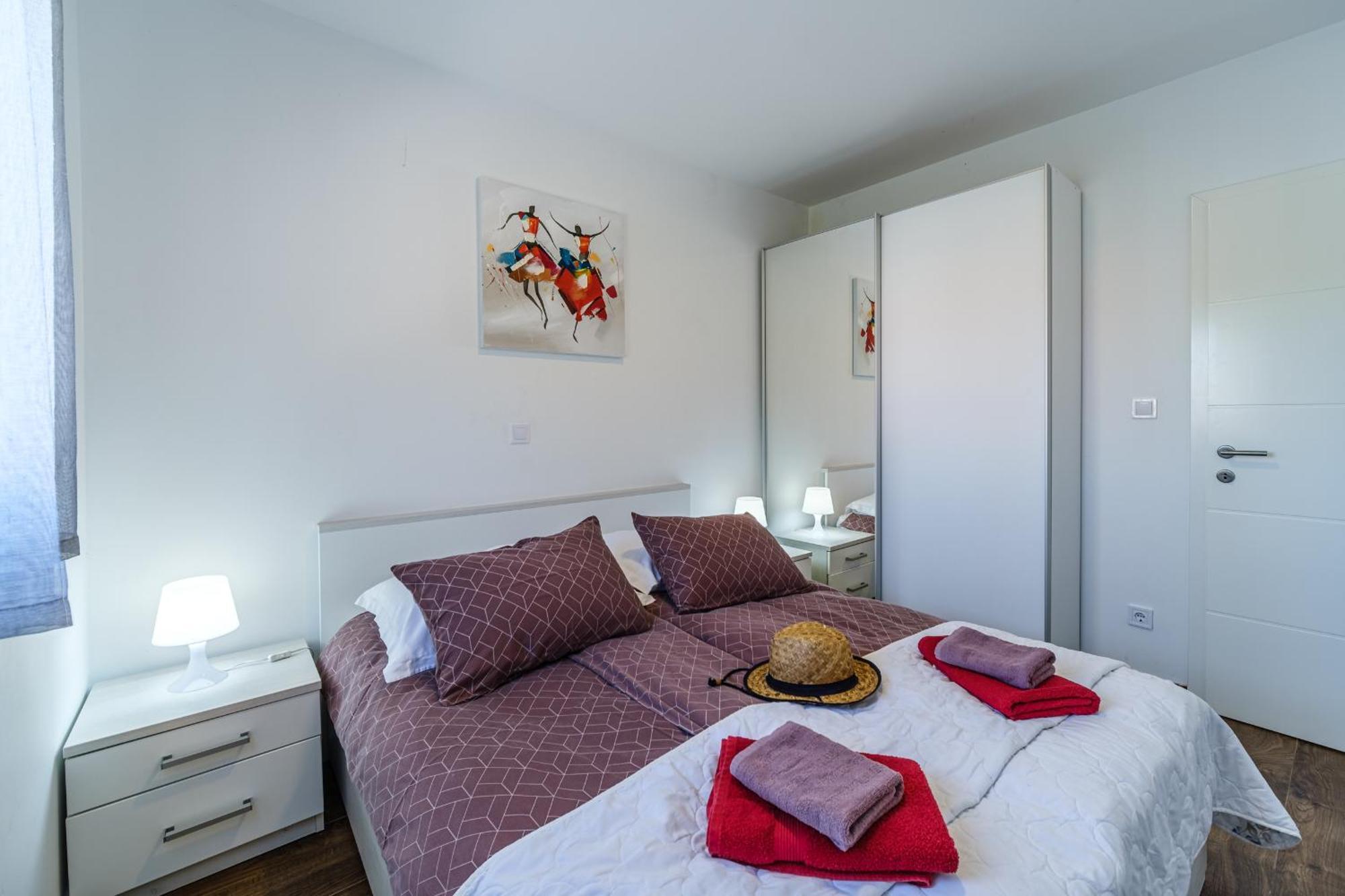 Villa Zdenka Milna  Esterno foto