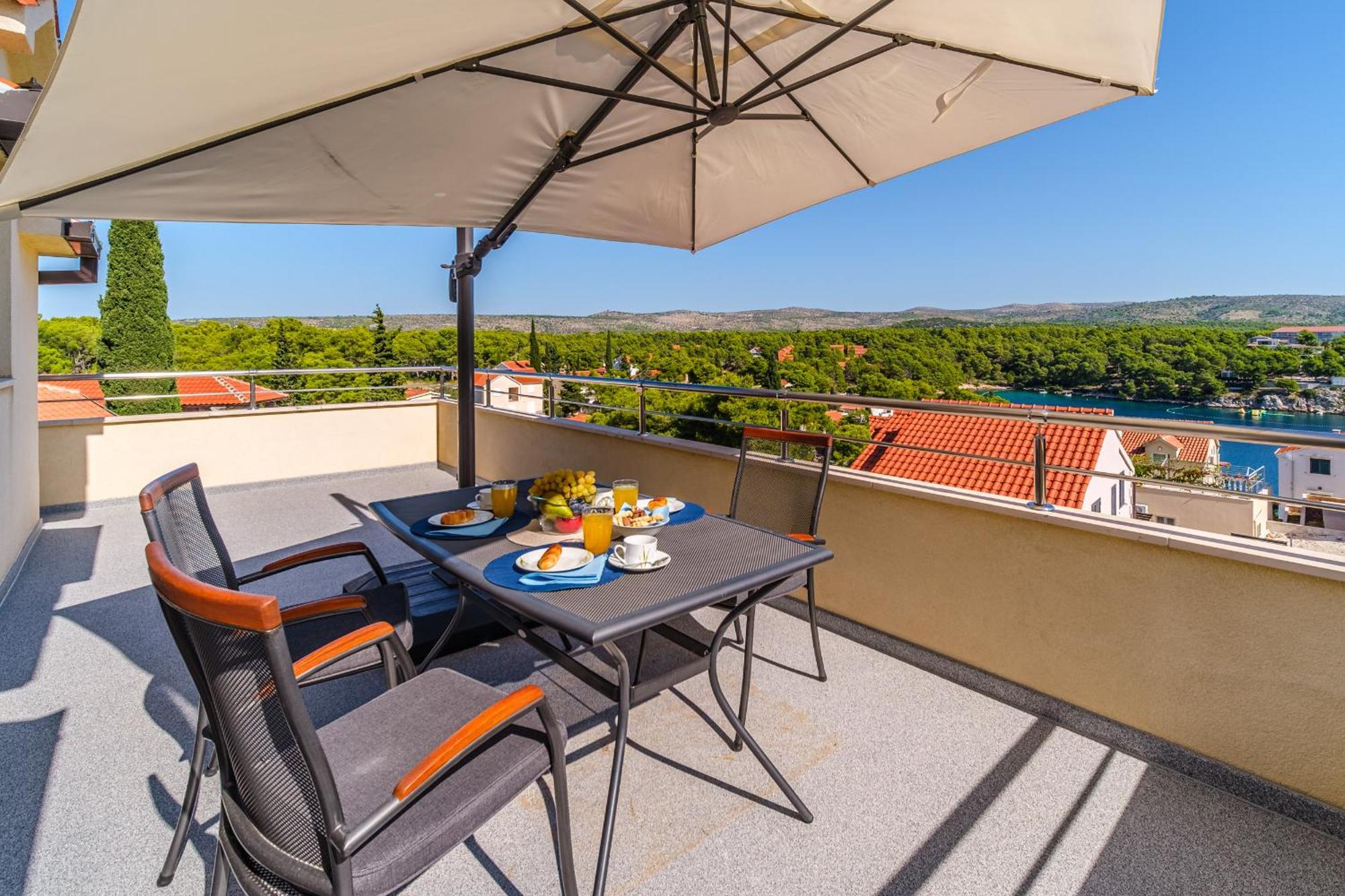Villa Zdenka Milna  Esterno foto